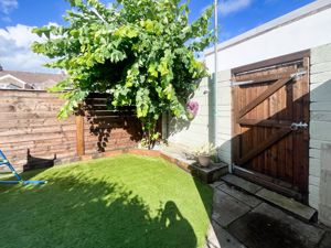 Photo 23- click for photo gallery